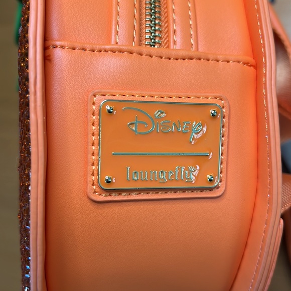 Disney Minnie Mouse pumpkin Loungefly Backpack - Picture 4 of 6